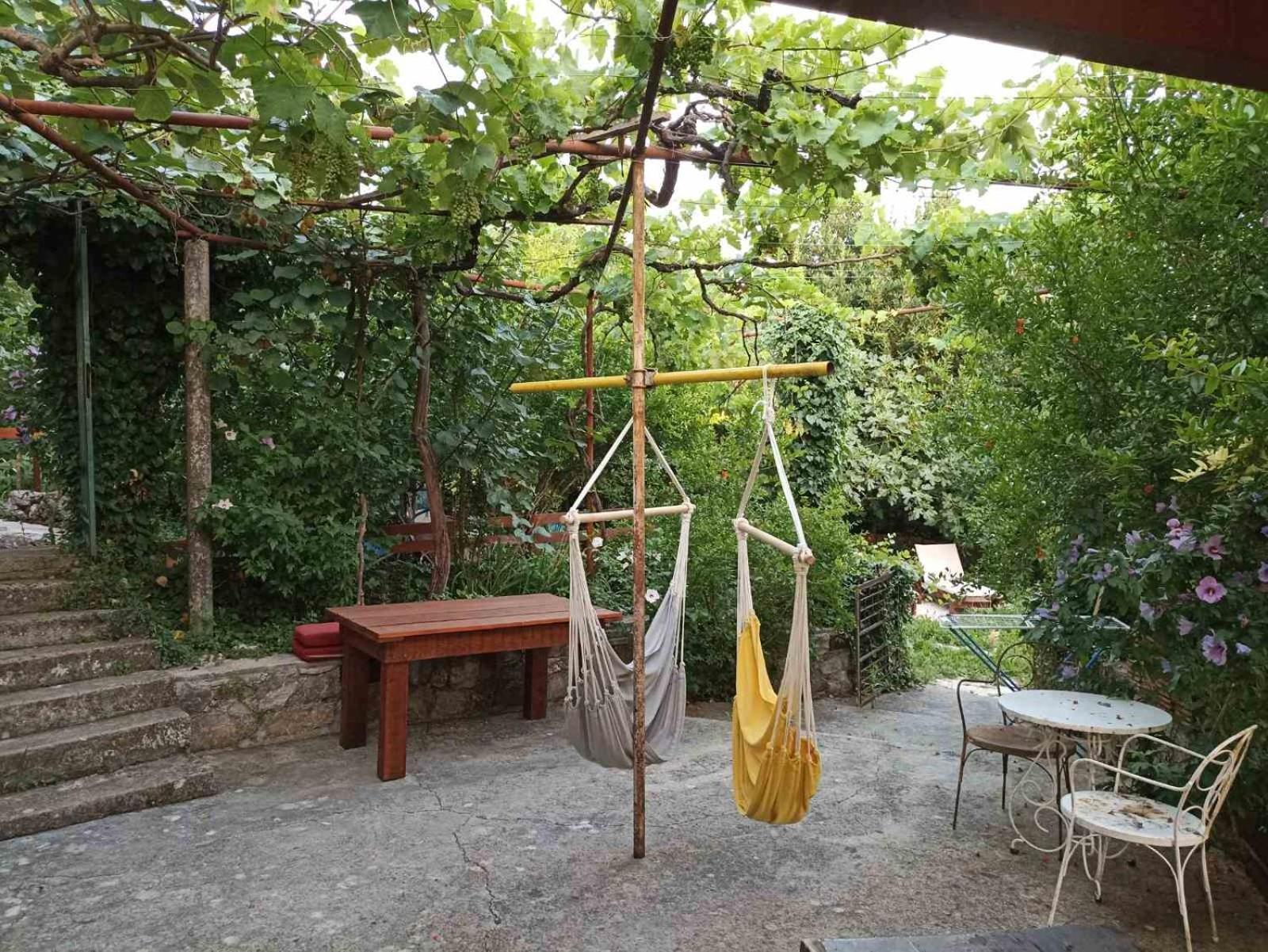 Отель Kamp Seosko Domacinstvo Radman Херцег-Нови Экстерьер фото
